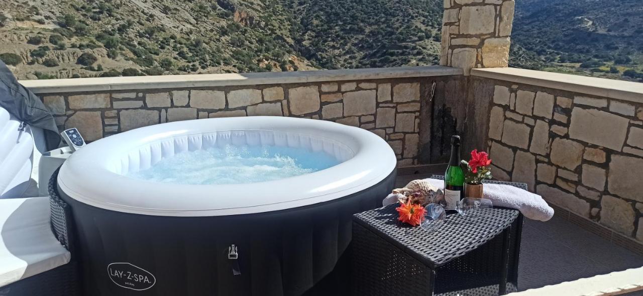 Elouthia Residence With Sea View And Hot Tub Tsoútsouros Exteriér fotografie